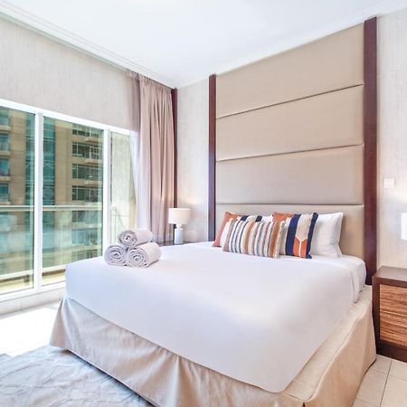 Bnbmehomes - Spacious Studio In Downtown Near Burj Khalifa - 1703 Dubai Dış mekan fotoğraf