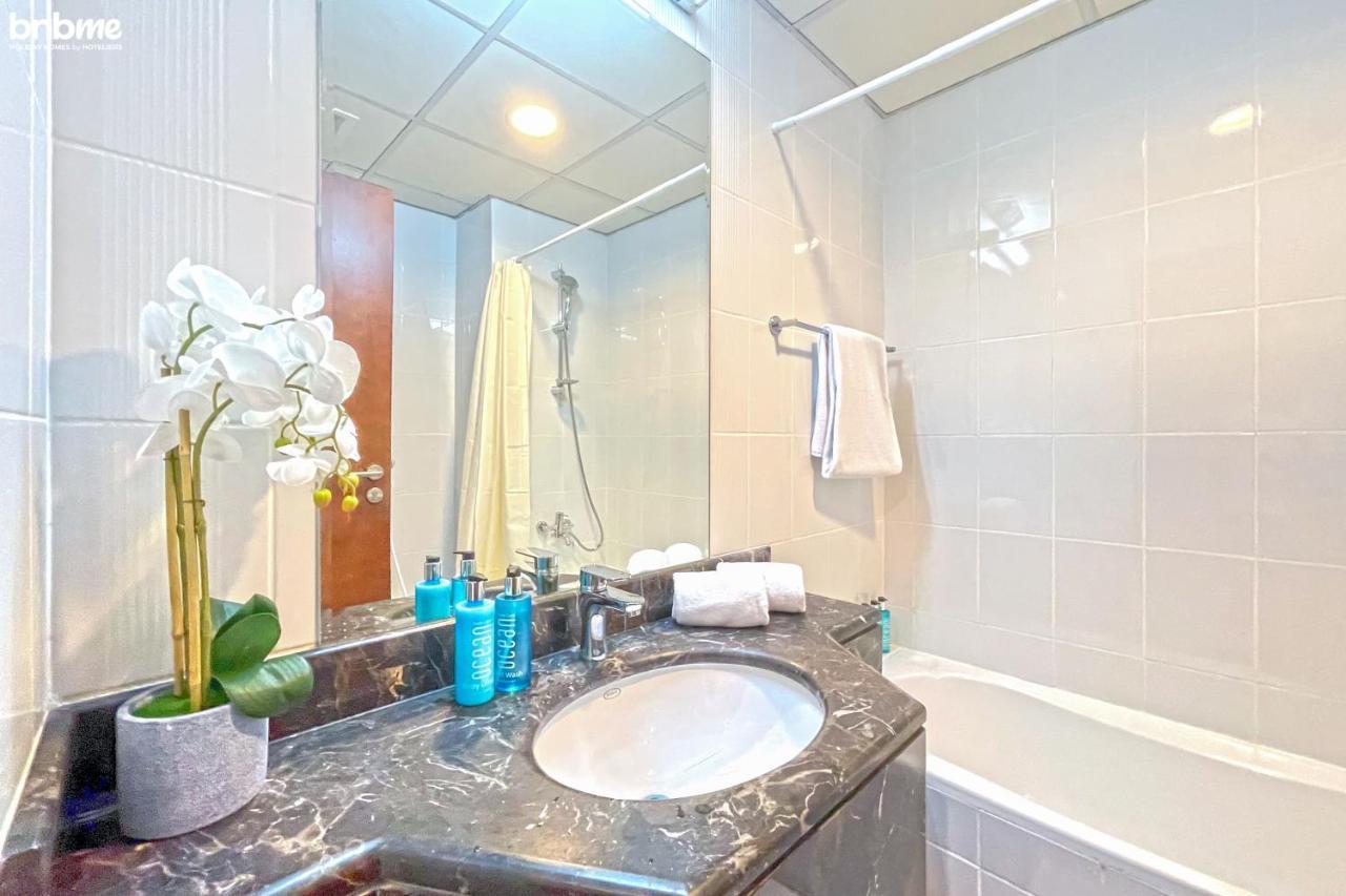 Bnbmehomes - Spacious Studio In Downtown Near Burj Khalifa - 1703 Dubai Dış mekan fotoğraf